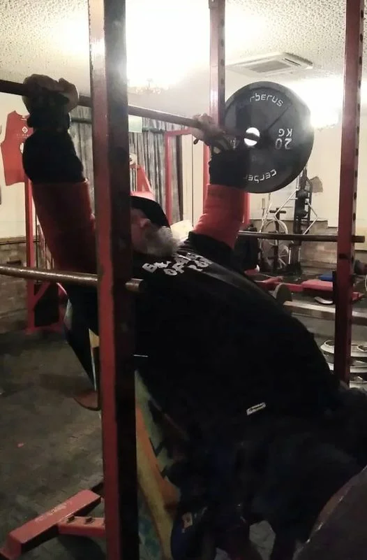 120kg press.jpg