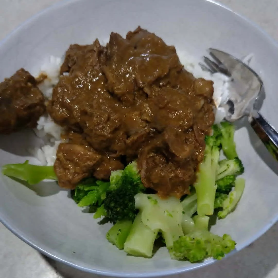 Beef curry.webp