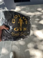 towel golds gym.webp