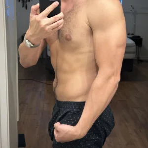 Physique side.jpg