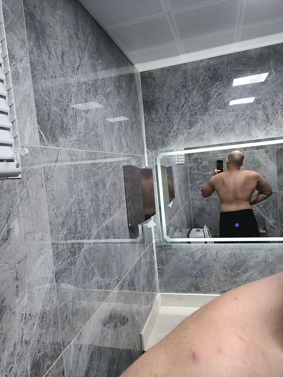 32.webp