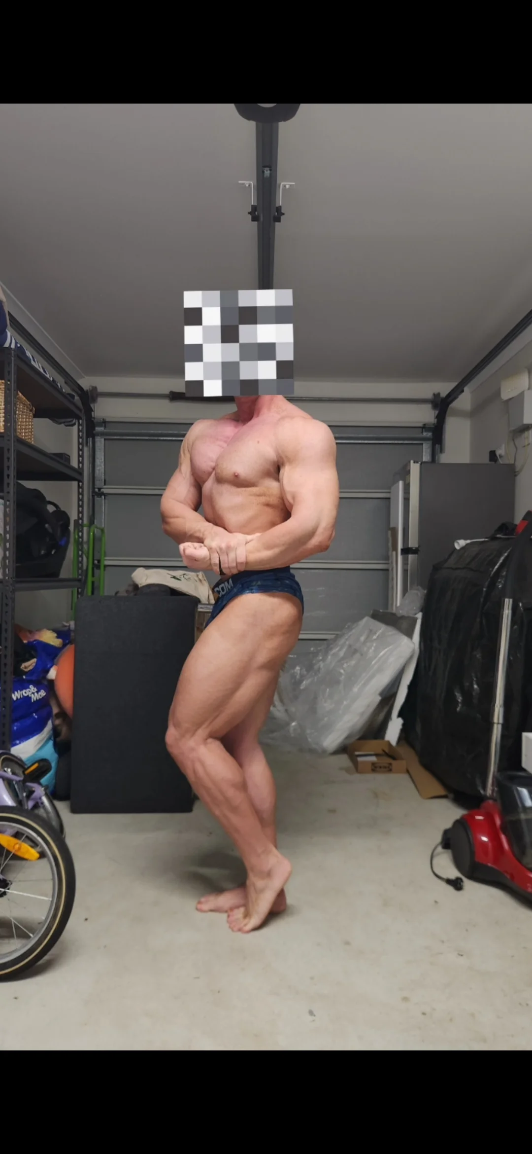 Side Chest.webp