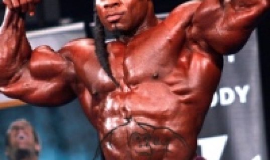 kai greene posing steroids