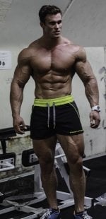 Calum Von Moger steroids