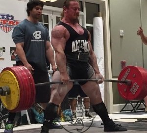 Dan Green lifts