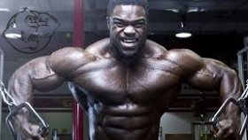 Brandon Curry training