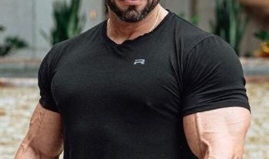 Steve Kuclo Profile
