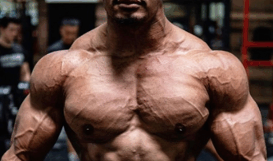Larry Wheels ripped posing